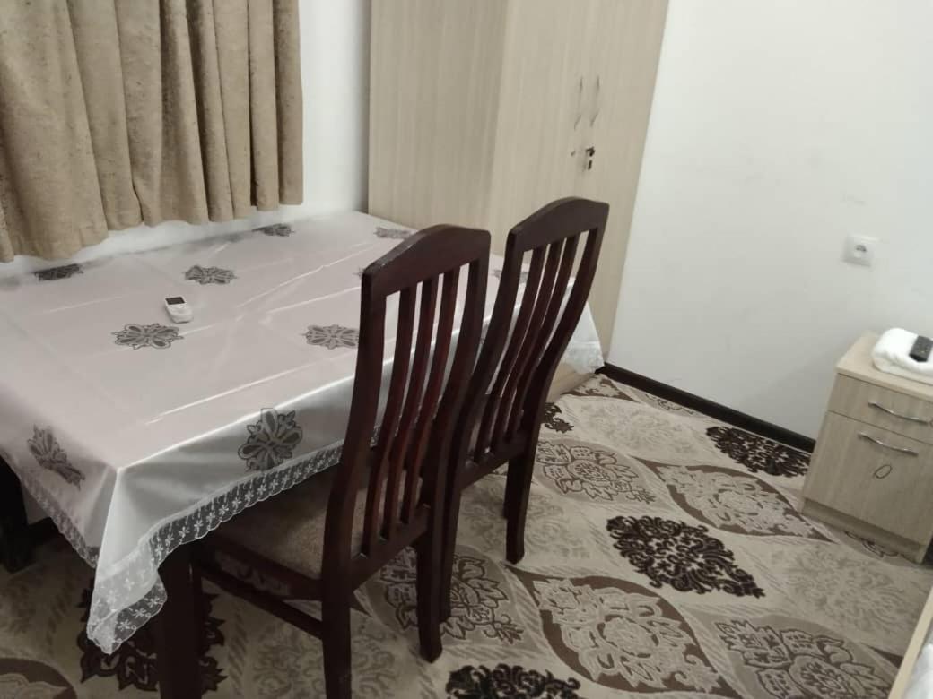 Kamal Hotel Tashkent Ngoại thất bức ảnh